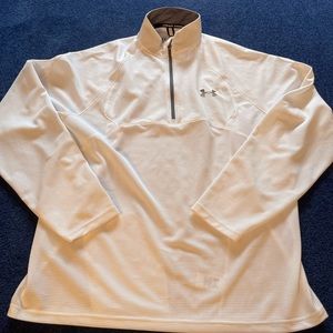 Mens size medium quarter zip